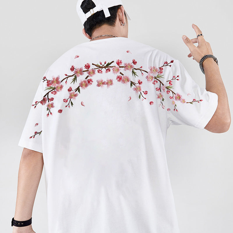 Loose Fitting Plum Blossom Embroidered Short Sleeved T-shirt