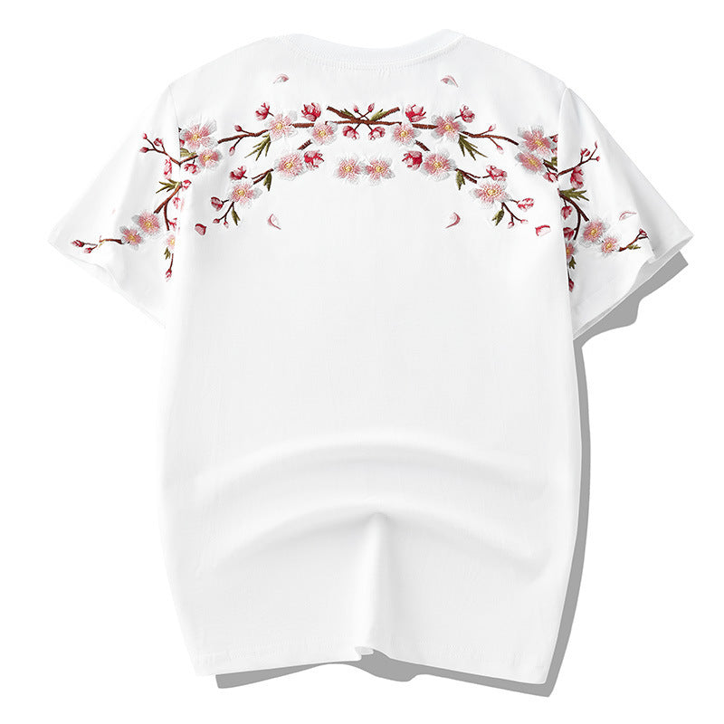 Loose Fitting Plum Blossom Embroidered Short Sleeved T-shirt